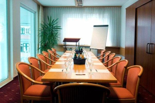 Hotel Berlin - Greenline Hotel ซอสเซน ภายนอก รูปภาพ